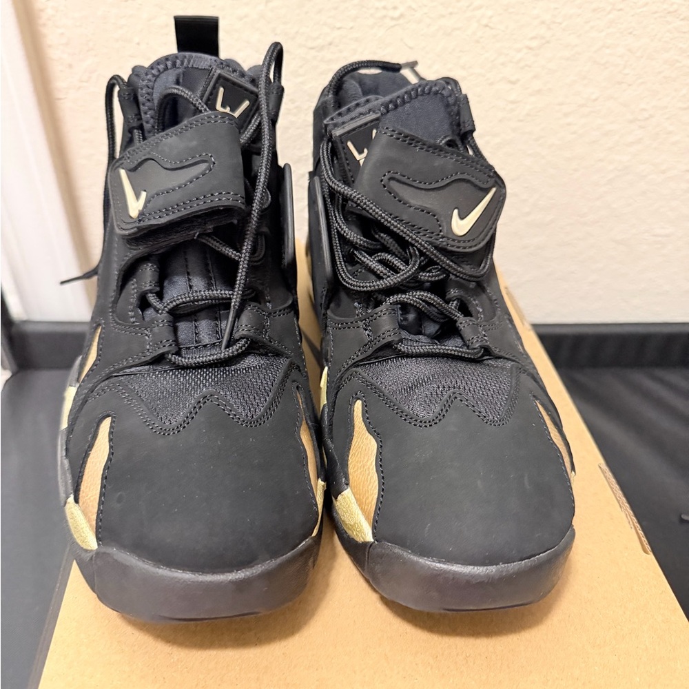 Nike Air DT Max ‘96 “Colorado Home” Men’s Shoe - Picture 2 of 10